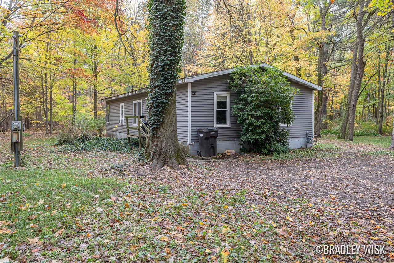 Homes for sale in West Olive, MI | 13271 Stanton St, West Olive, MI 49460 | MLS# 70501596