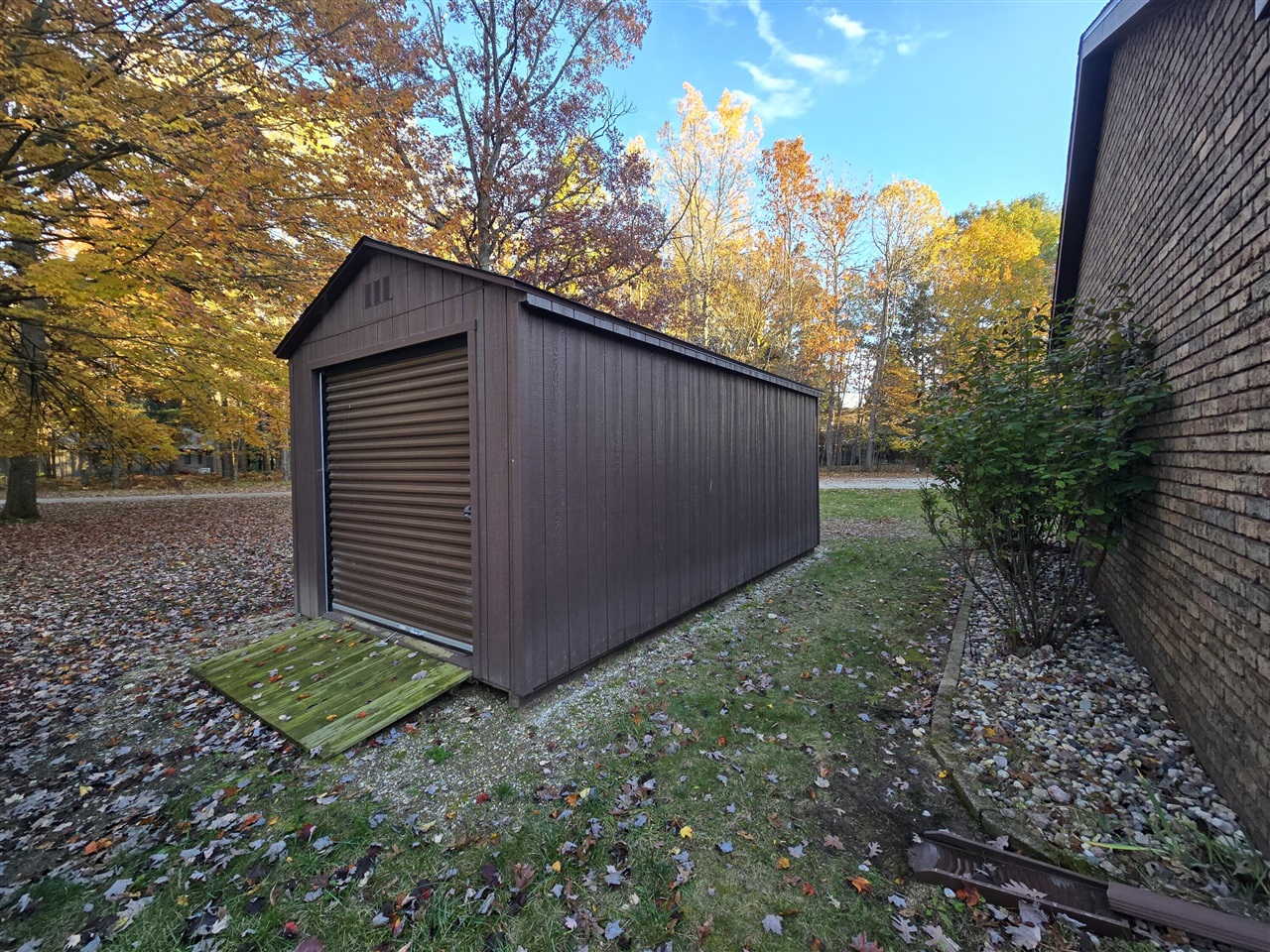 Homes for sale in Stanwood, MI | 6787 Mayfair Dr, Stanwood, MI 49346 | MLS# 70501635