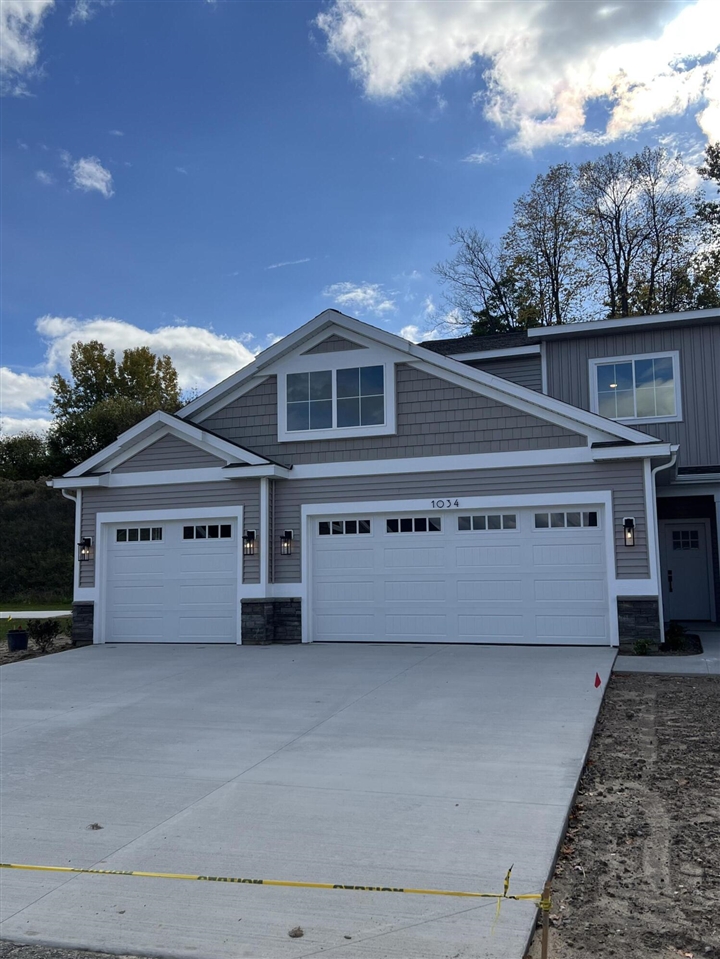 Homes for sale in Hudsonville, MI | 1034 Castlebay Way #16, Hudsonville, MI 49426 | MLS# 70501651