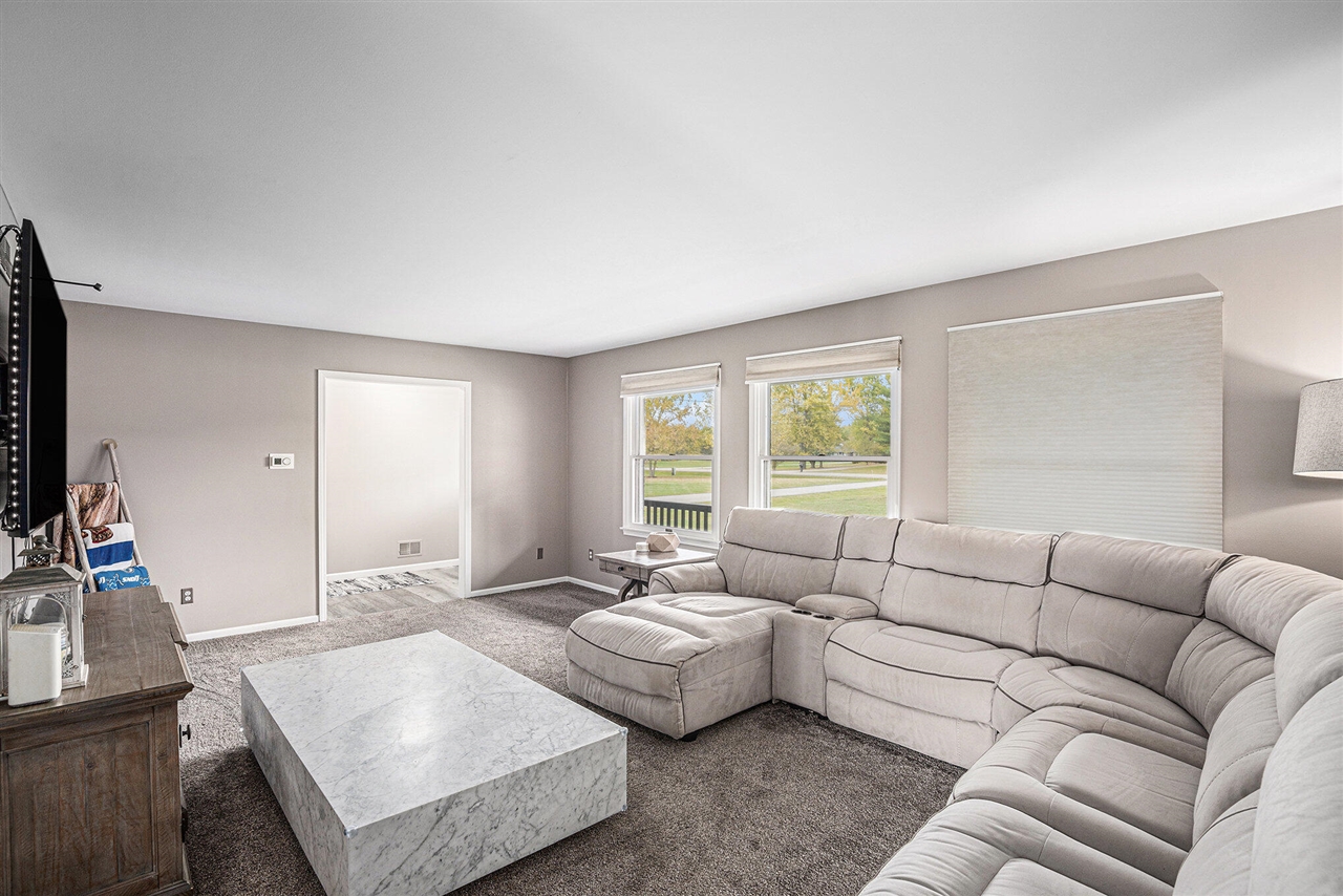 Homes for sale in Update, MI | 3633 Rattle Run Rd, Update, MI 48079 | MLS# 70501662