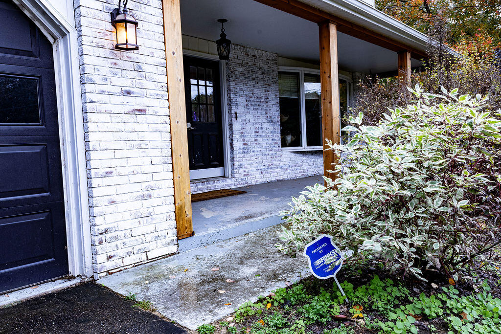 Homes for sale in Battle Creek, MI | 282 Keathley Dr, Battle Creek, MI 49014 | MLS# 70501696