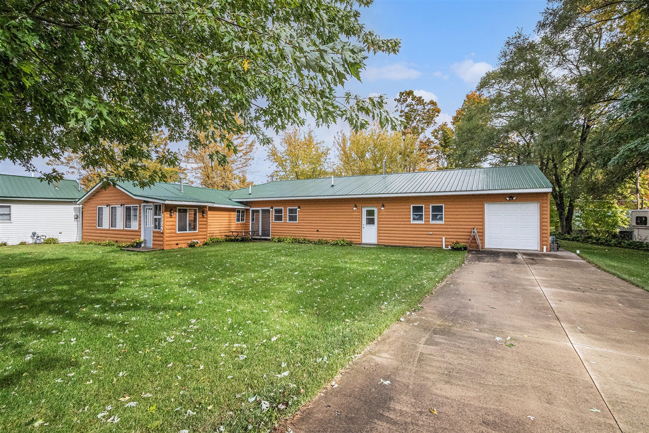 Homes for sale in Dowagiac, MI | 53027 Twin Lakes Rd, Dowagiac, MI 49047 | MLS# 70501740