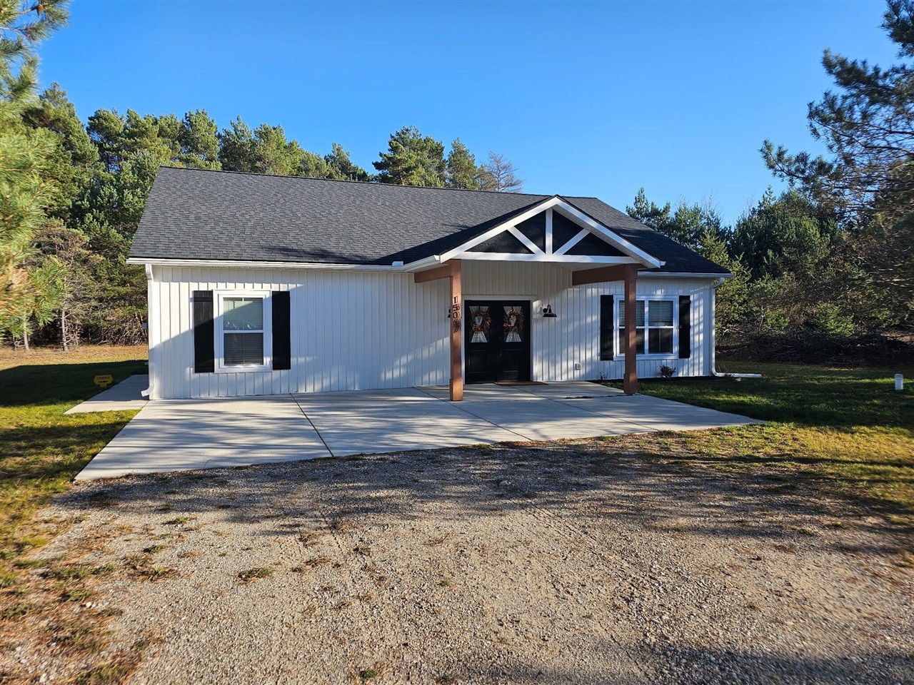 Homes for sale in Bear Lake, MI | 15067 Winding Creek Dr, Bear Lake, MI 49614 | MLS# 70501839