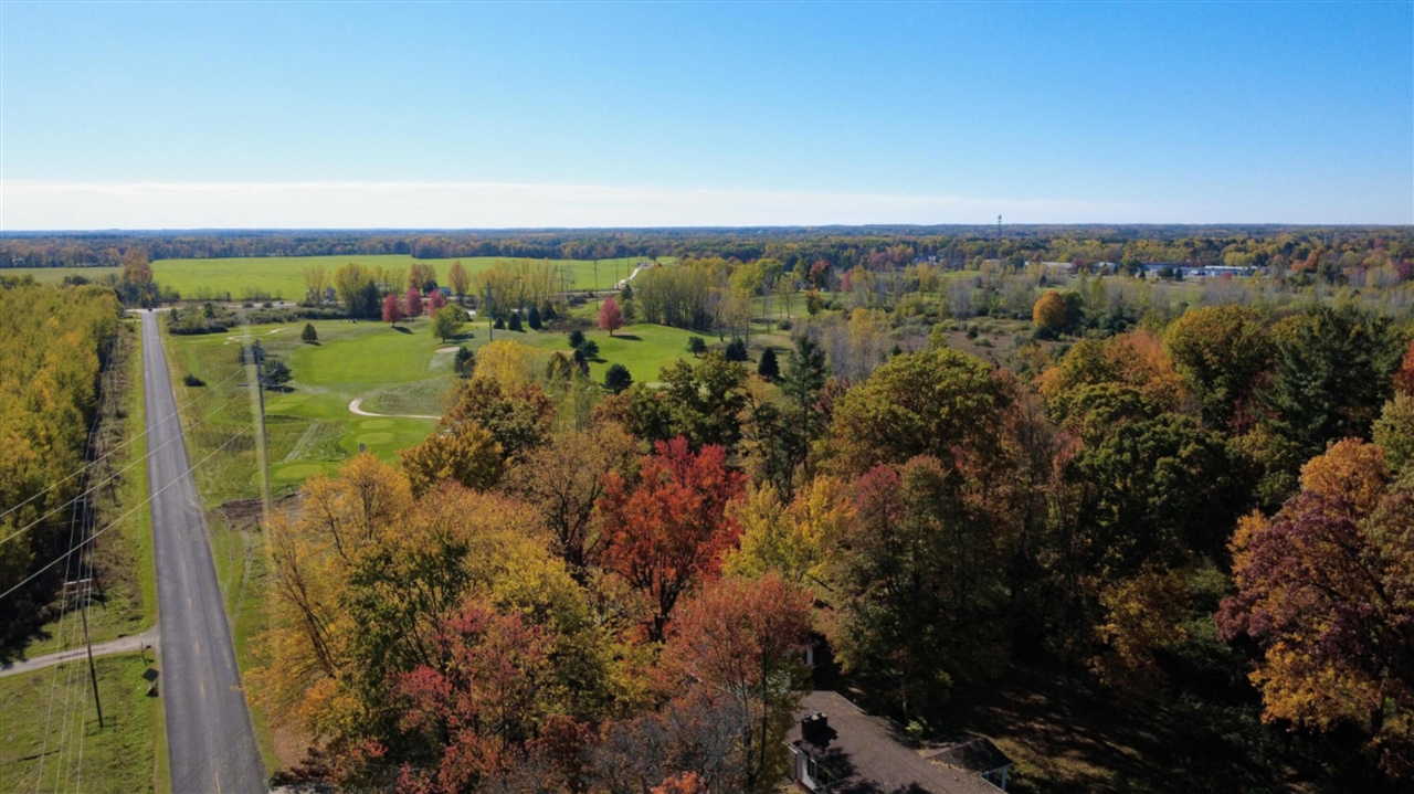 Homes for sale in Greenville, MI | 8040 S Backus Rd, Greenville, MI 48838 | MLS# 70501843