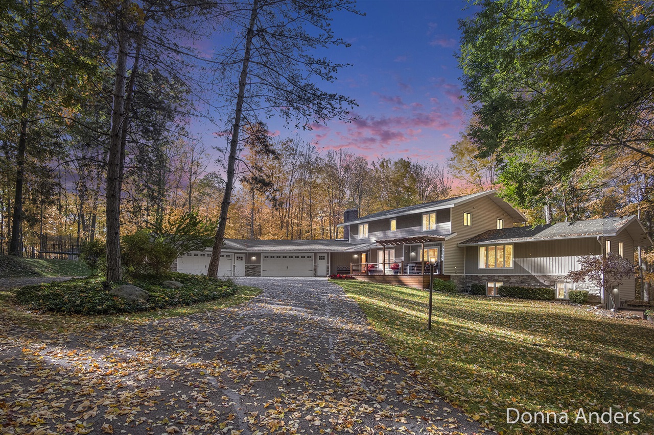 Homes for sale in Alto, MI | 7160 River Valley Dr, Alto, MI 49302 | MLS# 70501846