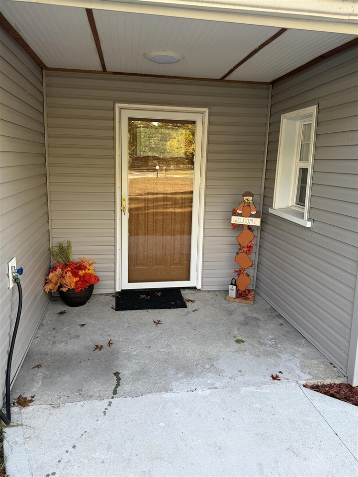 Homes for sale in Norton Shores, MI | 2871 Bailey St St, Norton Shores, MI 49444 | MLS# 70501868