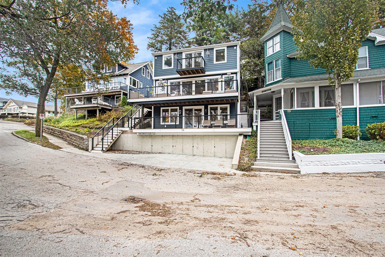 Homes for sale in Grand Haven, MI | 58 Poplar Rdg, Grand Haven, MI 49417 | MLS# 70501884