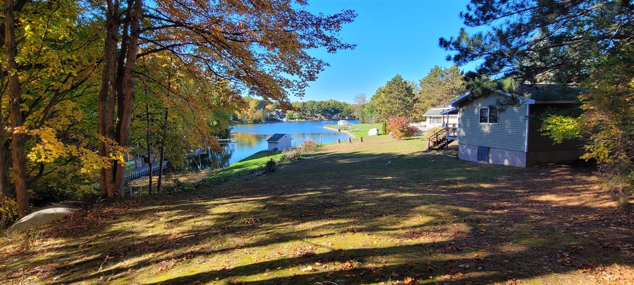 Homes for sale in Mears, MI | 2215 N Holiday Dr, Mears, MI 49436 | MLS# 70501953