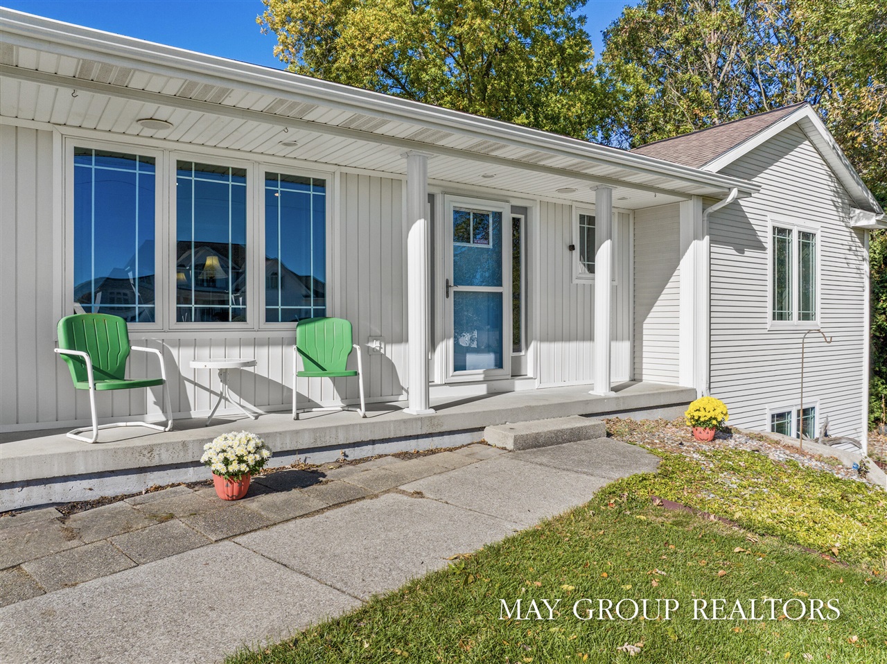 Homes for sale in Jenison, MI | 8735 24th Ave, Jenison, MI 49428 | MLS# 70502098