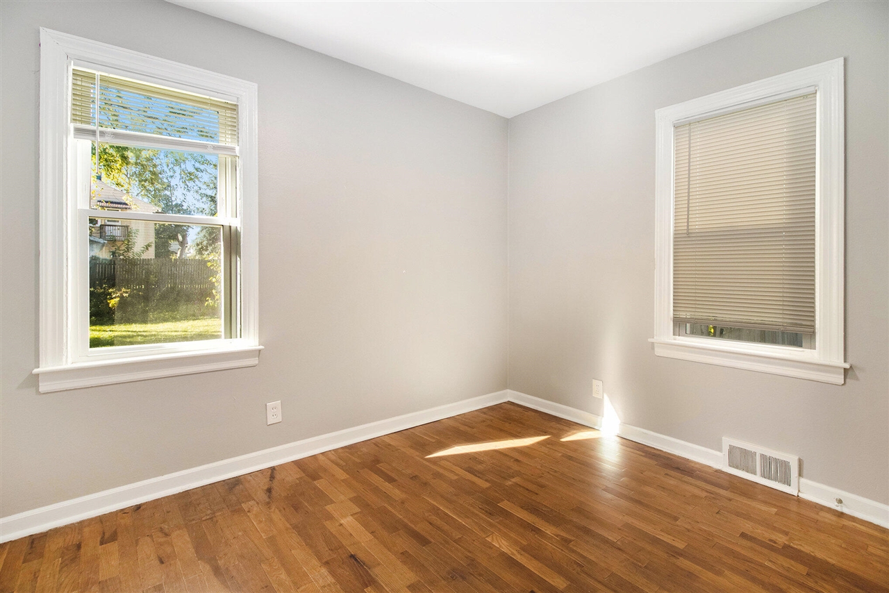 Homes for sale in Wyoming, MI | 2461 Wyoming Ave, Wyoming, MI 49519 | MLS# 70502112