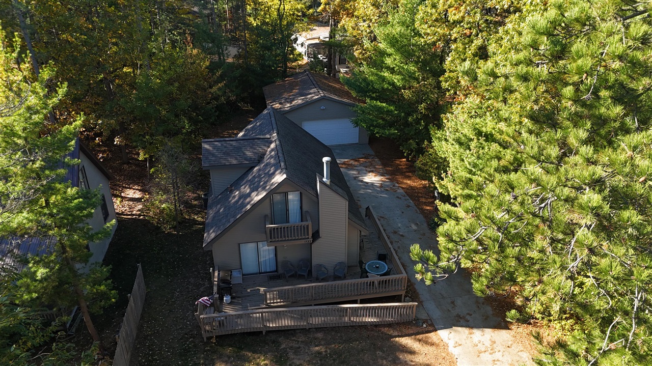 Homes for sale in Mears, MI | 1733 N Lakeview Dr, Mears, MI 49436 | MLS# 70502138