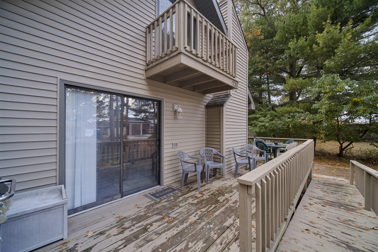 Homes for sale in Mears, MI | 1733 N Lakeview Dr, Mears, MI 49436 | MLS# 70502138