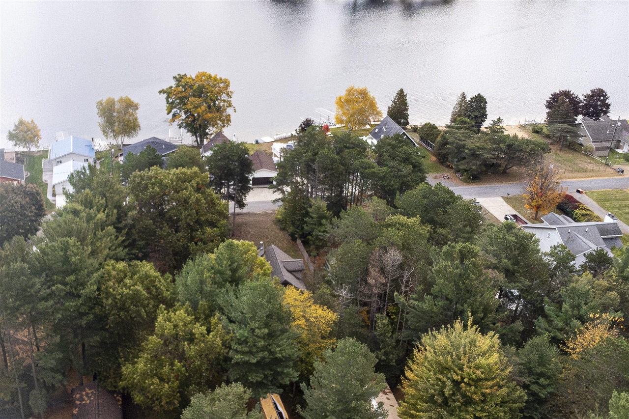 Homes for sale in Mears, MI | 1733 N Lakeview Dr, Mears, MI 49436 | MLS# 70502138