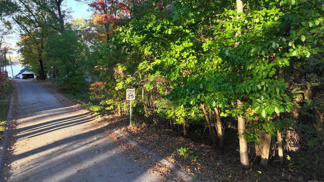 Homes for sale in Rockford, MI | V/L Brower Ave, Rockford, MI 49341 | MLS# 70502196