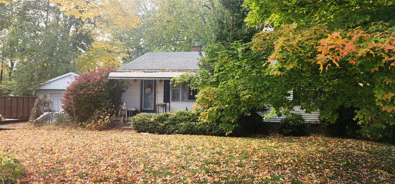 Homes for sale in Ypsilanti, MI | 507 N Ivanhoe Ave, Ypsilanti, MI 48198 | MLS# 70502227