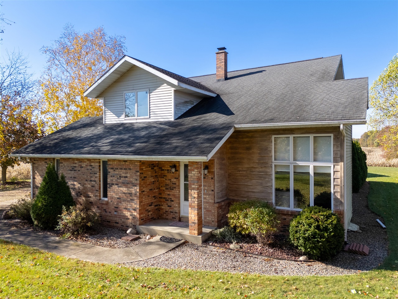 Homes for sale in Scotts, MI | 7134 S 29th St, Scotts, MI 49088 | MLS# 70502329