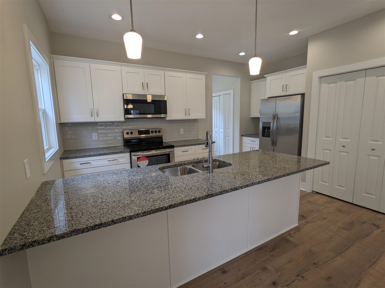 Homes for sale in Holland, MI | 301 Vista Green Dr, Holland, MI 49423 | MLS# 70502331