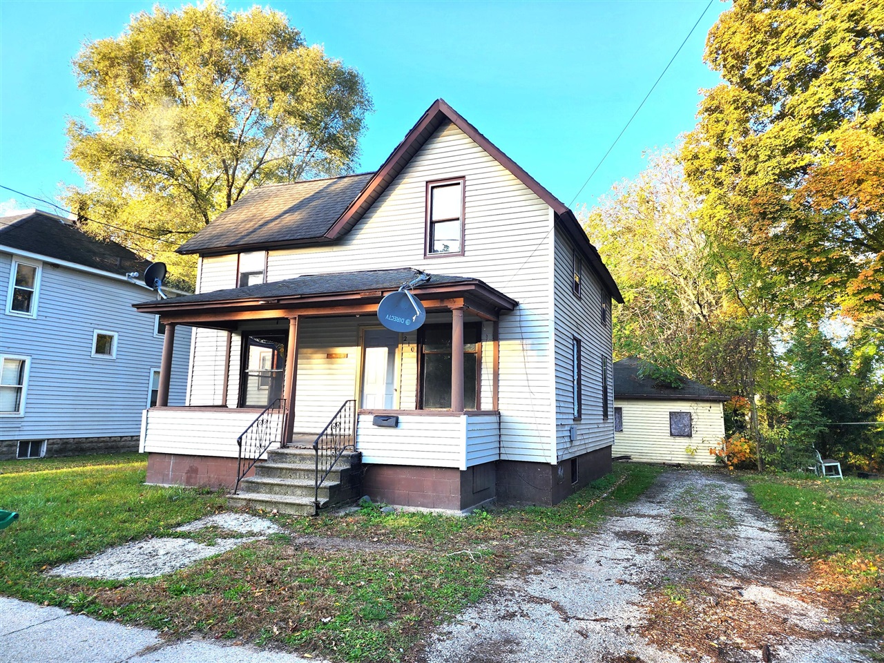 Homes for sale in Three Rivers, MI | 210 Middle St, Three Rivers, MI 49093 | MLS# 70502334