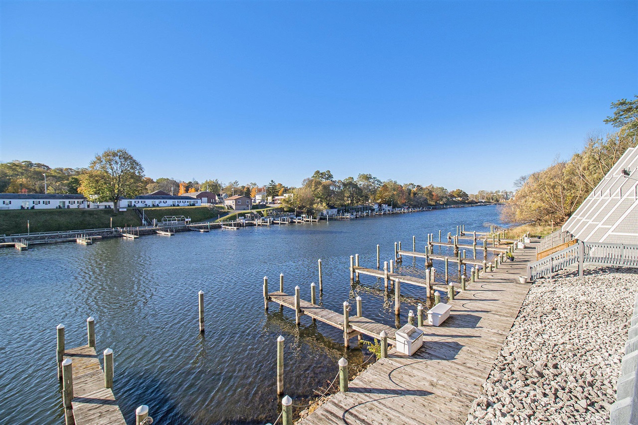 Homes for sale in Manistee, MI | 317 Fifth Ave #2, Manistee, MI 49660 | MLS# 70502350