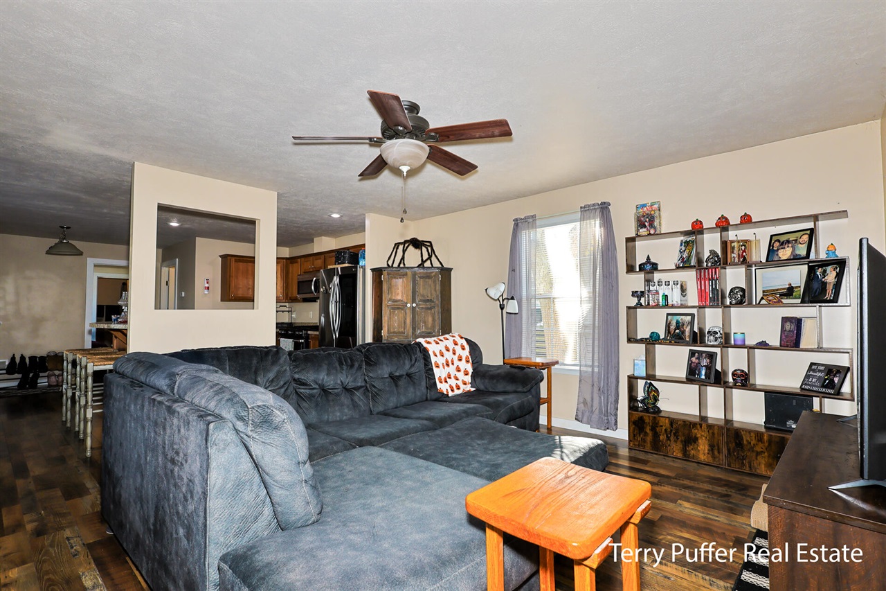 Homes for sale in Muskegon, MI | 796 Strawberry Ln, Muskegon, MI 49442 | MLS# 70502395