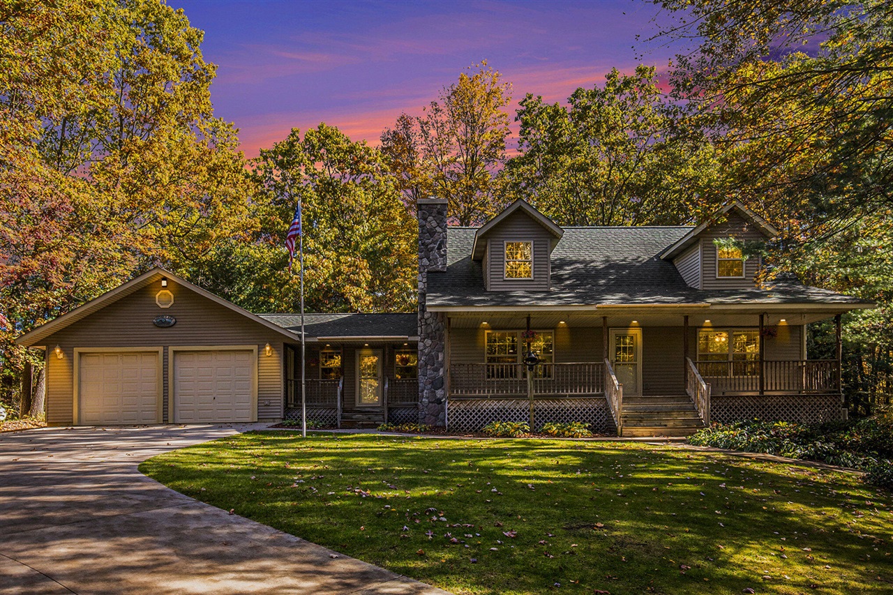 Homes for sale in Hamilton, MI | 3087 38th St, Hamilton, MI 49419 | MLS# 70502411