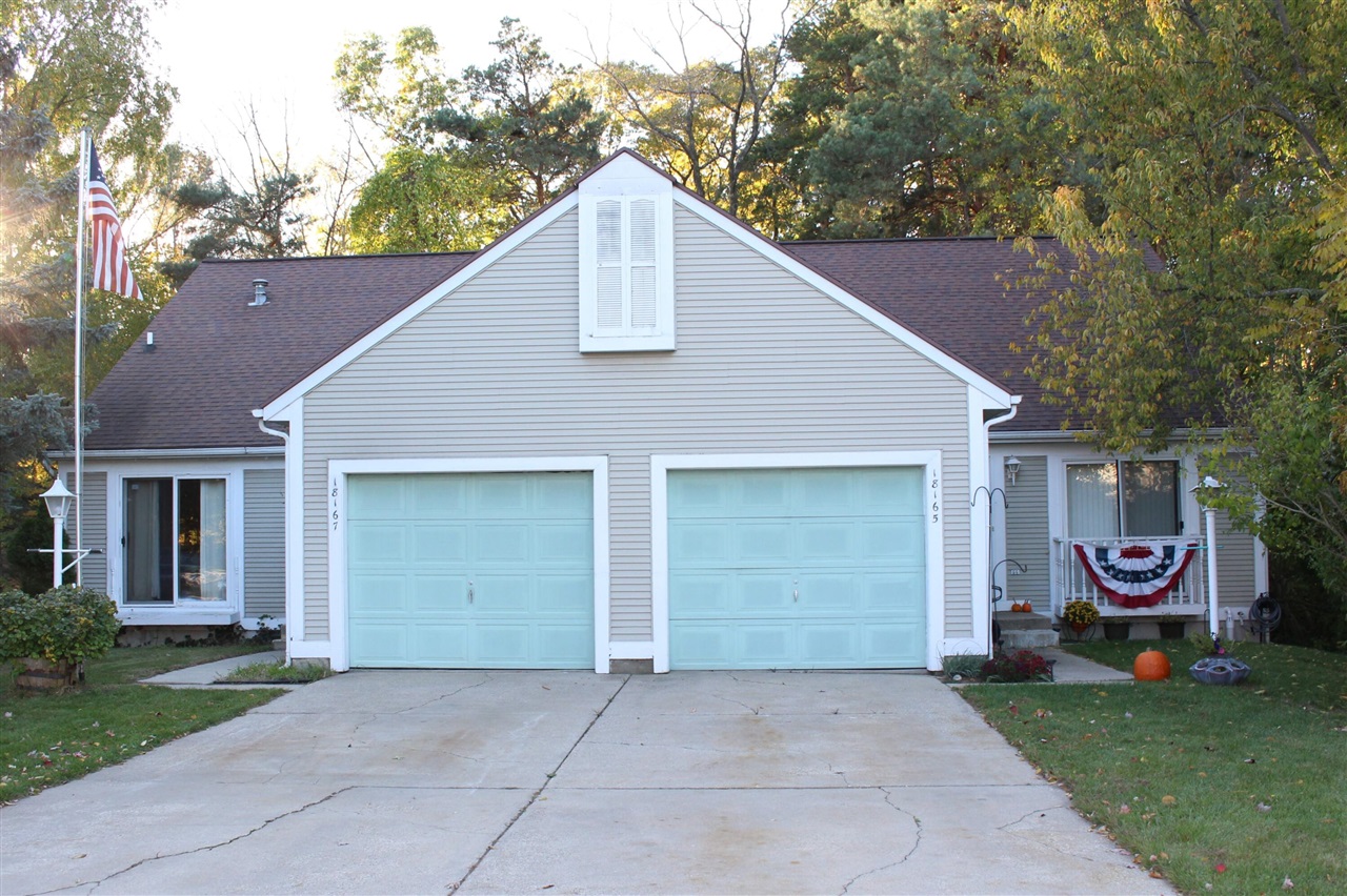 Homes for sale in Spring Lake, MI | 18165 Mohawk Dr, Spring Lake, MI 49456 | MLS# 70502456