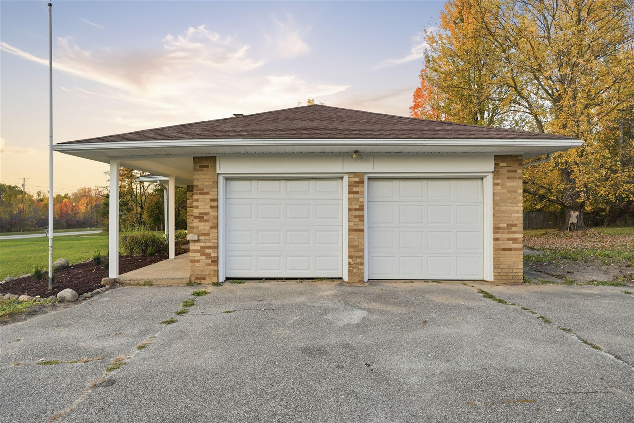 Homes for sale in Grand Rapids, MI | 2172 Wilson Ave, Grand Rapids, MI 49534 | MLS# 70502472