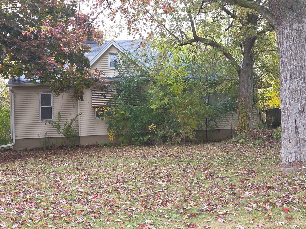 Homes for sale in Brownstown, MI | 15750 Heide St, Brownstown, MI 48173 | MLS# 70502486