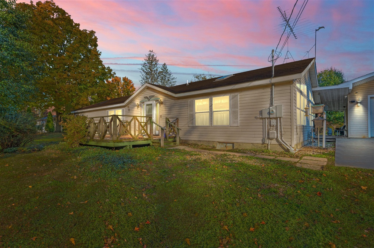 Homes for sale in Niles, MI | 2257 White St, Niles, MI 49120 | MLS# 70502534