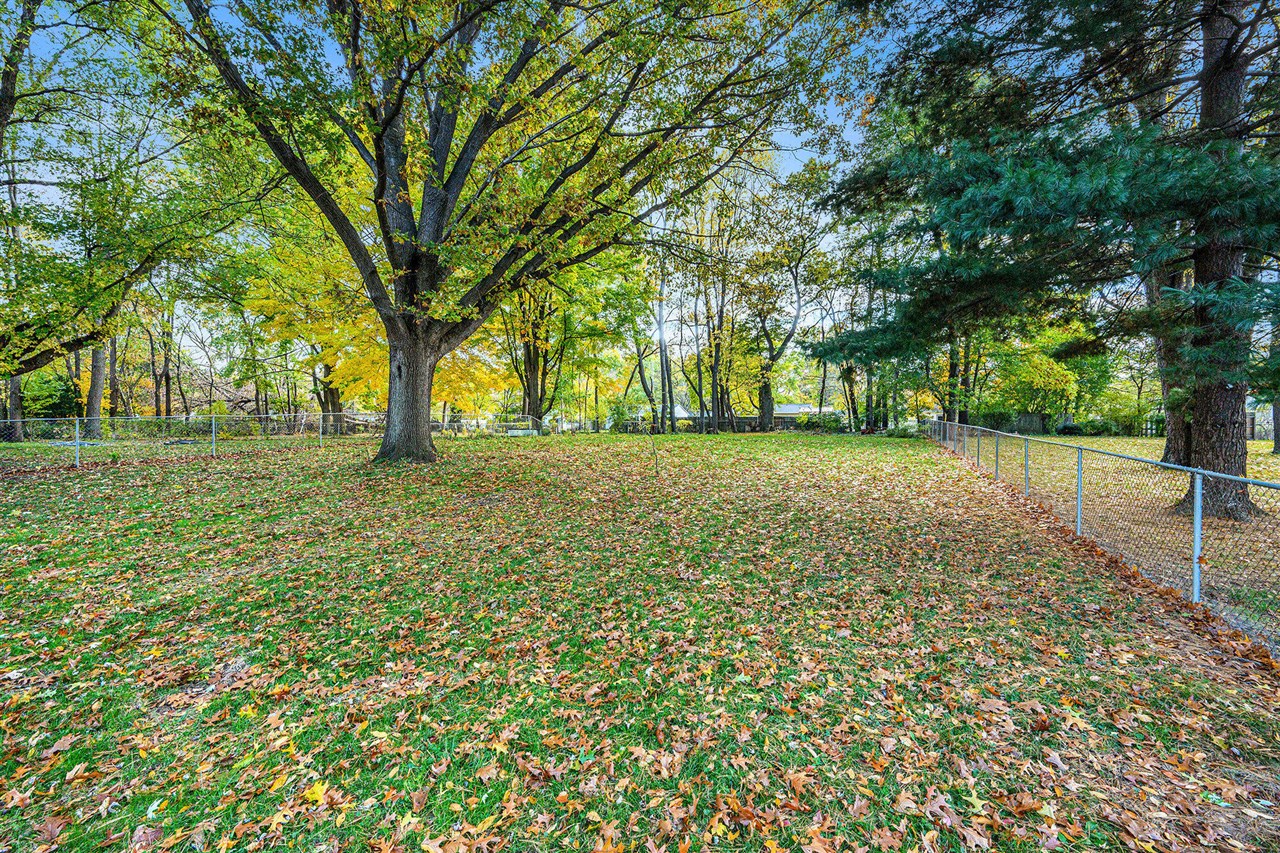 Homes for sale in Kalamazoo, MI | 2428 Glendale Blvd, Kalamazoo, MI 49004 | MLS# 70502546