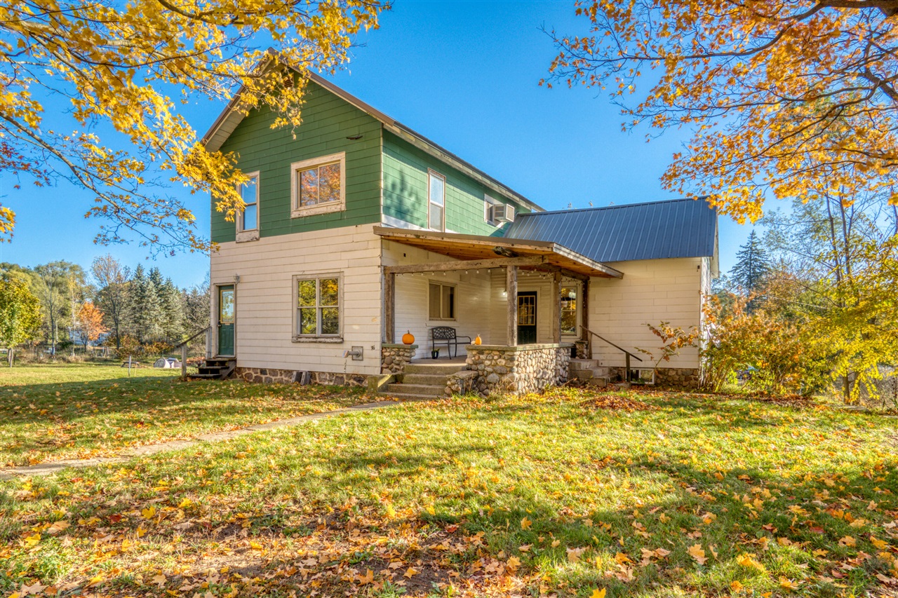 Homes for sale in Morley, MI | 300 N East St, Morley, MI 49336 | MLS# 70502549