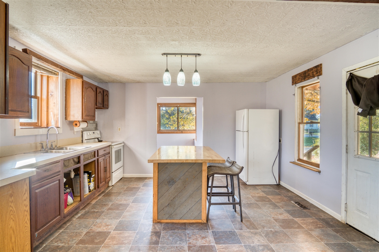 Homes for sale in Morley, MI | 300 N East St, Morley, MI 49336 | MLS# 70502549