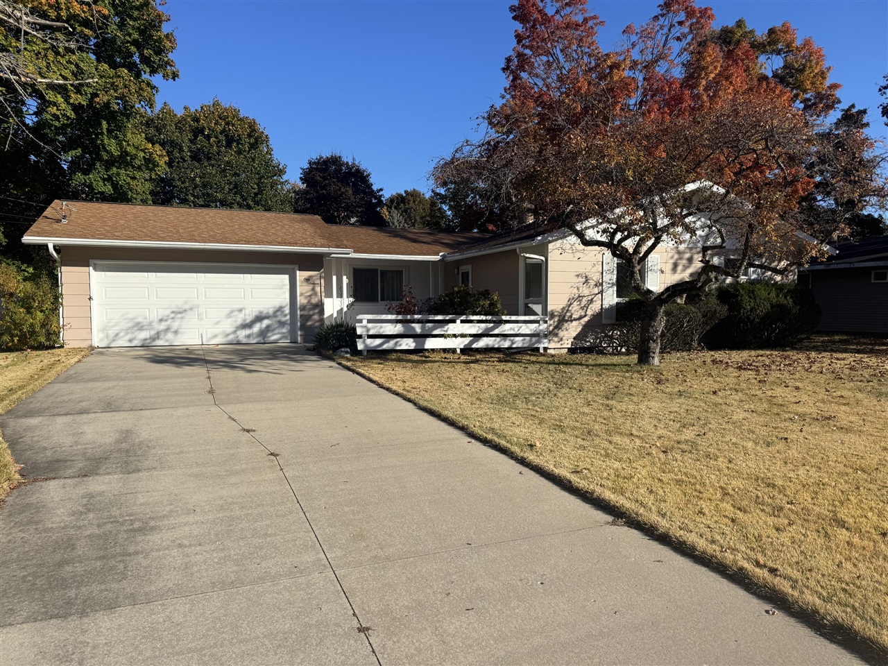 Homes for sale in Whitehall, MI | 116 Pinecrest Rd, Whitehall, MI 49461 | MLS# 70502580