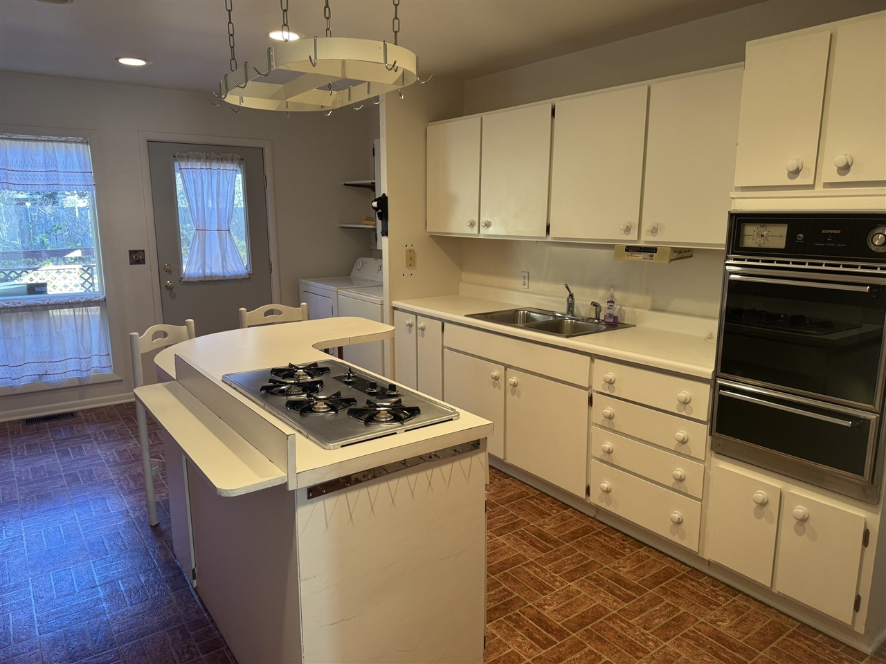 Homes for sale in Whitehall, MI | 116 Pinecrest Rd, Whitehall, MI 49461 | MLS# 70502580