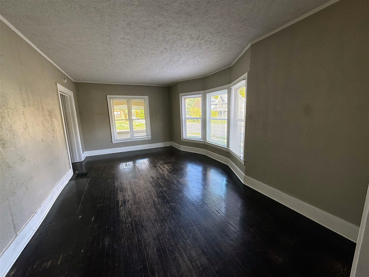 Homes for sale in Grand Rapids, MI | 758 Prince St, Grand Rapids, MI 49507 | MLS# 70502585