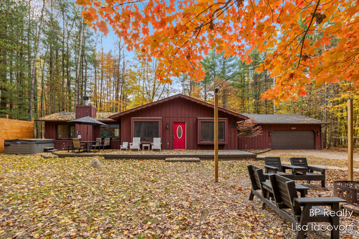 Homes for sale in Stanwood, MI | 9103 Walnut Grove St, Stanwood, MI 49346 | MLS# 70502589