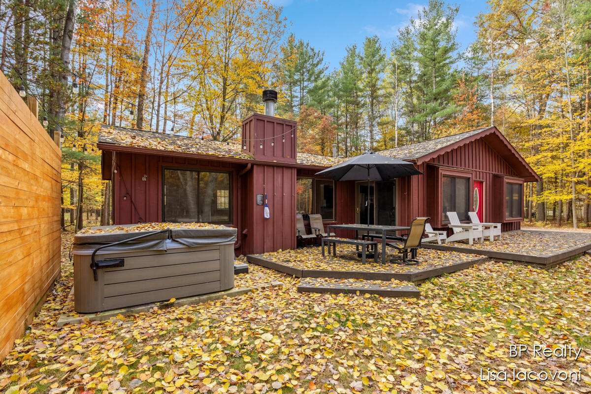 Homes for sale in Stanwood, MI | 9103 Walnut Grove St, Stanwood, MI 49346 | MLS# 70502589