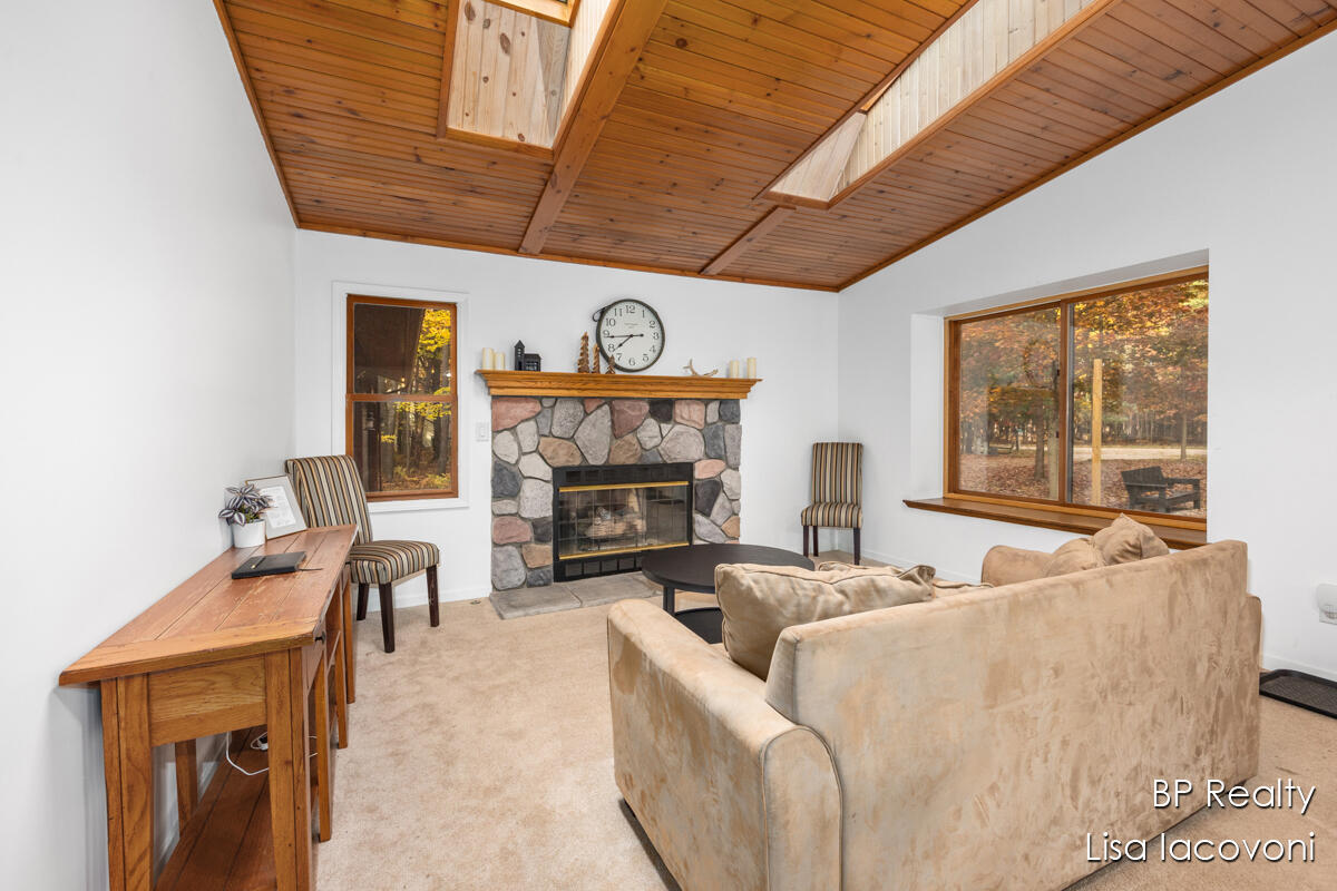 Homes for sale in Stanwood, MI | 9103 Walnut Grove St, Stanwood, MI 49346 | MLS# 70502589