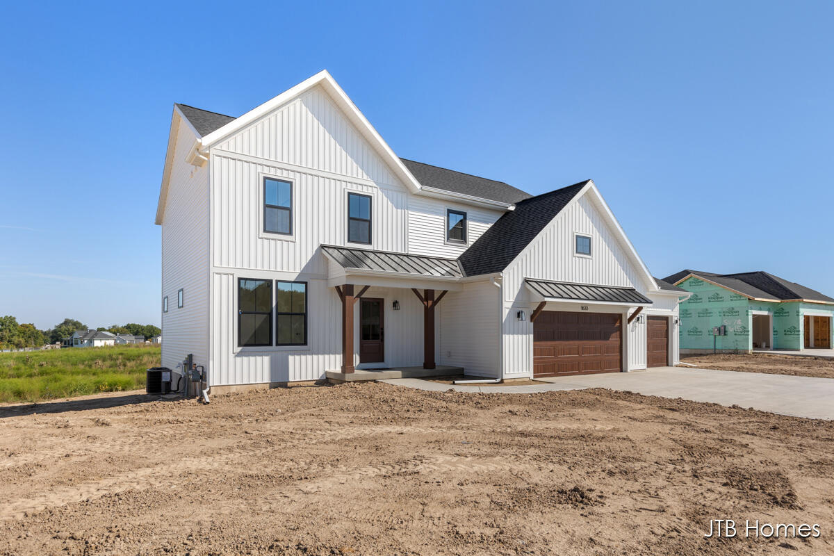 Homes for sale in Rockford, MI | 6642 Ravine Point Dr, Rockford, MI 49341 | MLS# 70502689