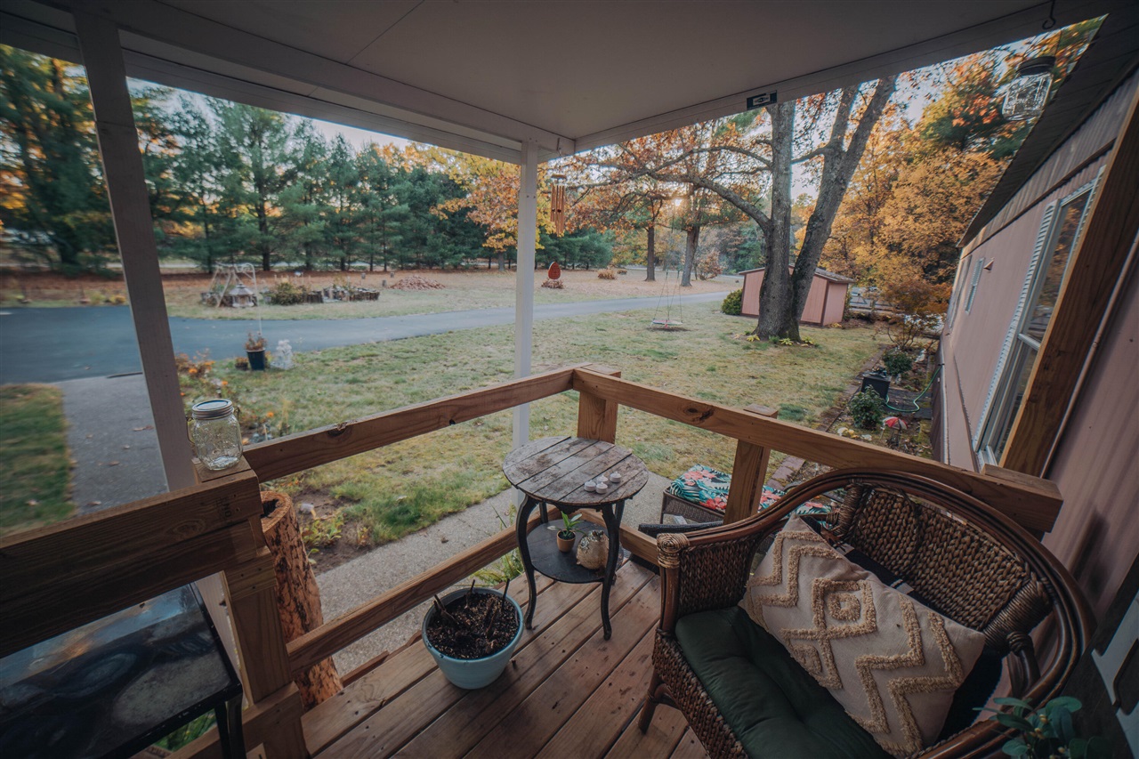 Homes for sale in Newaygo, MI | 10674 W West County Line Rd Rd, Newaygo, MI 49337 | MLS# 70502702