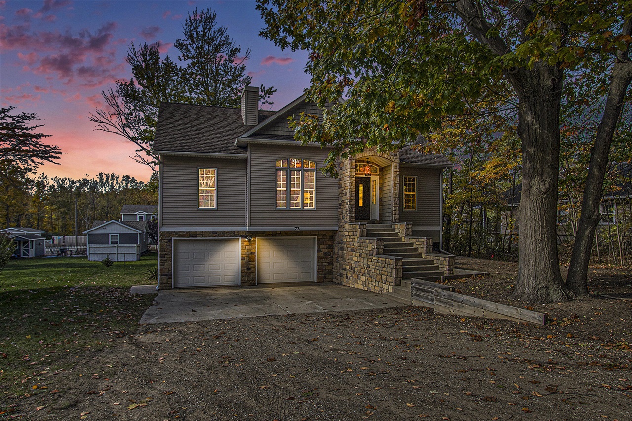 Homes for sale in South Haven, MI | 72 Euclid St, South Haven, MI 49090 | MLS# 70502721