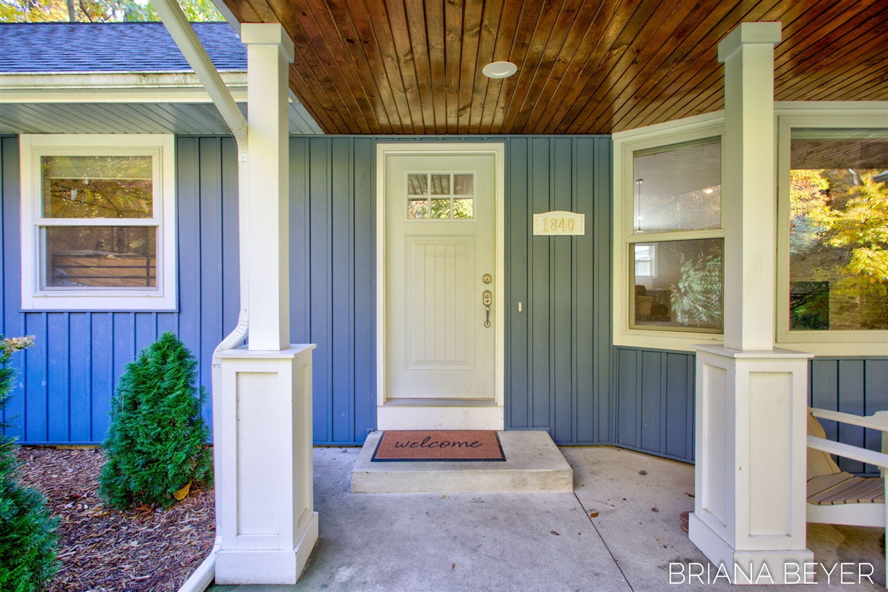 Homes for sale in Holland, MI | 1840 Main St, Holland, MI 49424 | MLS# 70502789