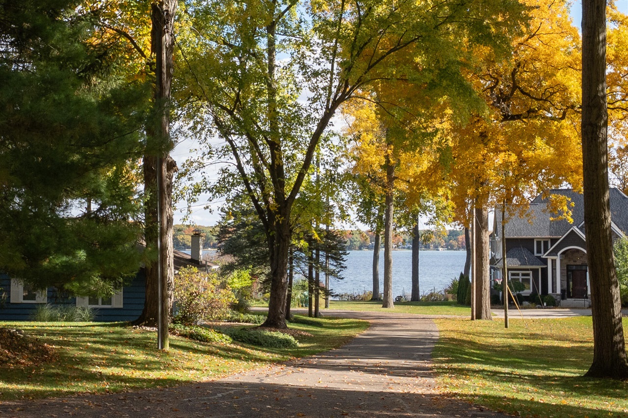 Homes for sale in Richland, MI | 10029 Wildwood Ct, Richland, MI 49083 | MLS# 70502808