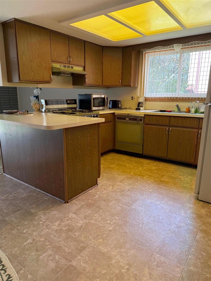 Homes for sale in Sterling Heights, MI | 14650 Edshire Dr, Sterling Heights, MI 48312 | MLS# 70502813