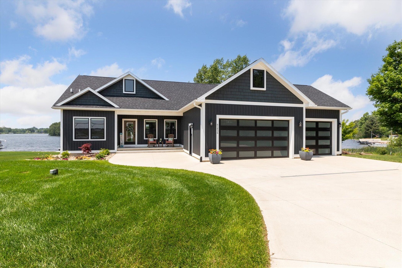 Homes for sale in Sturgis, MI | 61436 Crystal Beach Dr, Sturgis, MI 49091 | MLS# 70502815