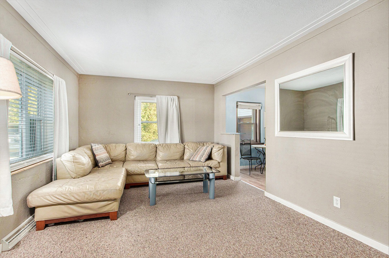 Homes for sale in Holland, MI | 694 Riley St, Holland, MI 49424 | MLS# 70502816