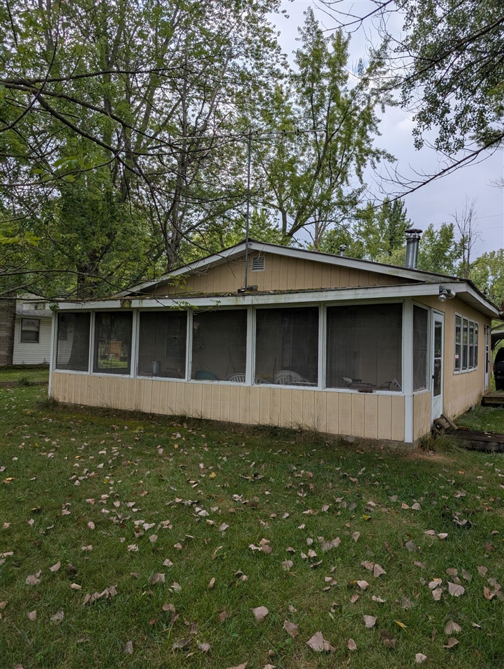 Homes for sale in Allegan, MI | 4233 Swan Lake Dr, Allegan, MI 49010 | MLS# 70502863