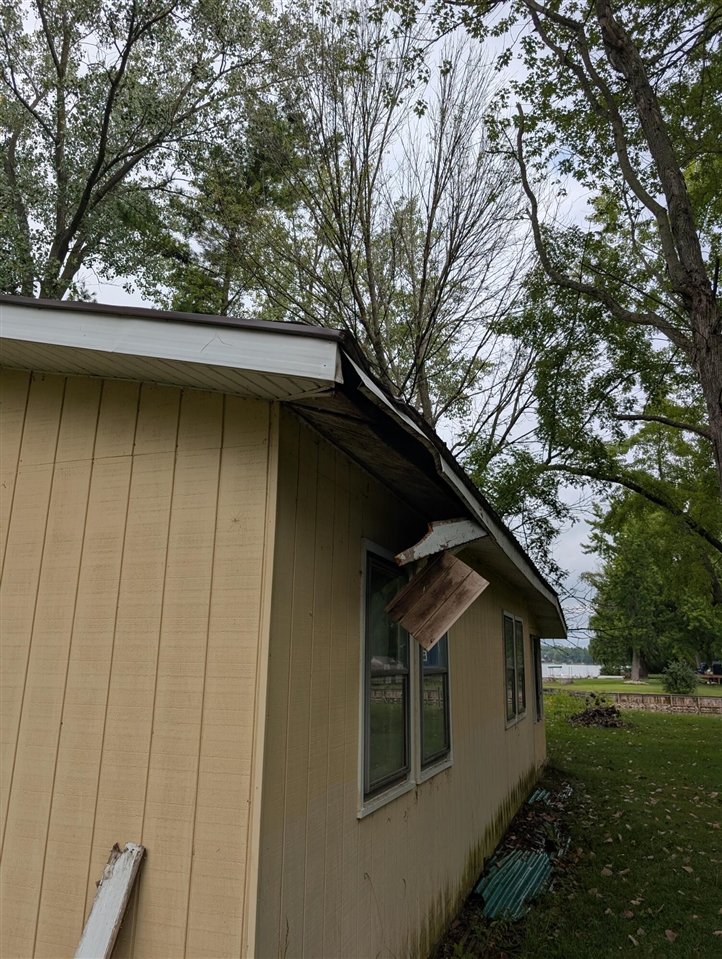 Homes for sale in Allegan, MI | 4233 Swan Lake Dr, Allegan, MI 49010 | MLS# 70502863