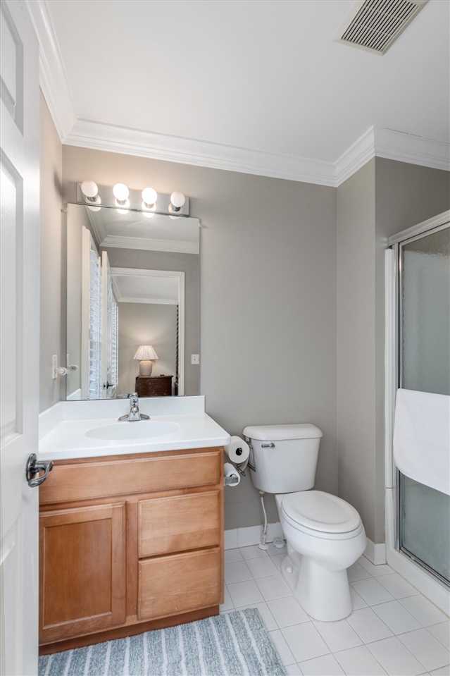 Homes for sale in Troy, MI | 1393 Raliegh Pl, Troy, MI 48084 | MLS# 70502887