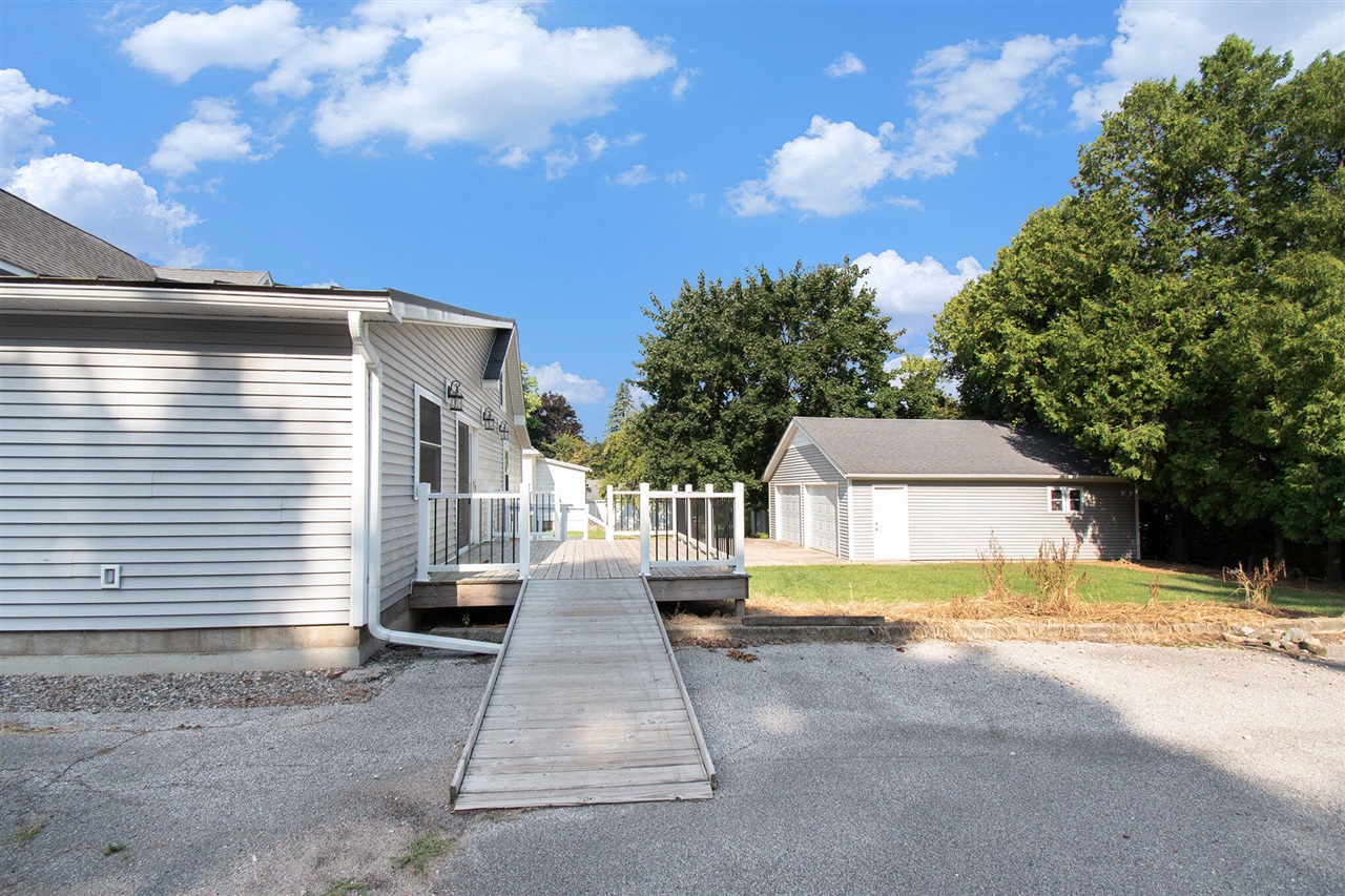 Homes for sale in Fremont, MI | 333 E Elm St, Fremont, MI 49412 | MLS# 70502952